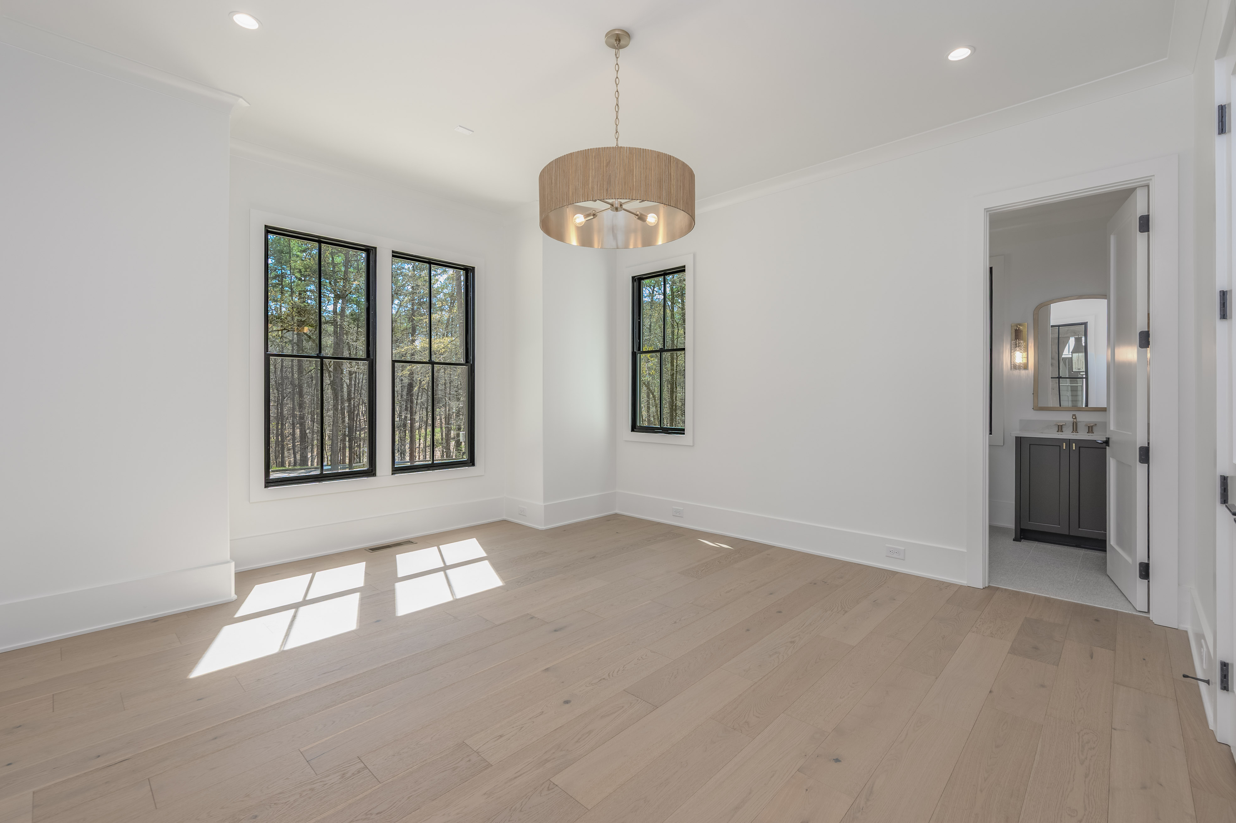 1100 Curtright Place image 27
